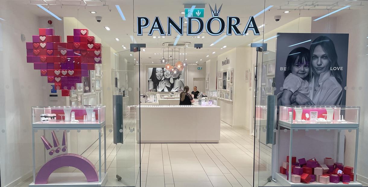 Pandora Cheltenham exterior