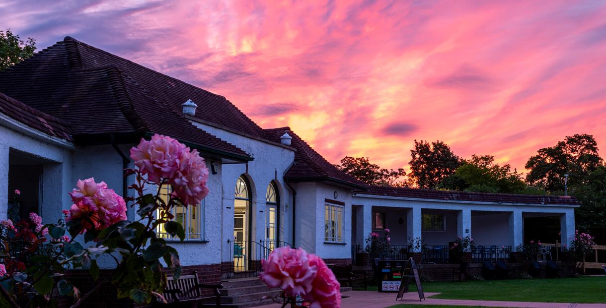 Cheltenham Lido, © S.L.Legge Photography
