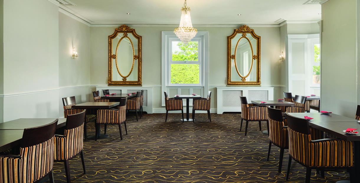 Ramada by Wyndham Cheltenham - Restaurant