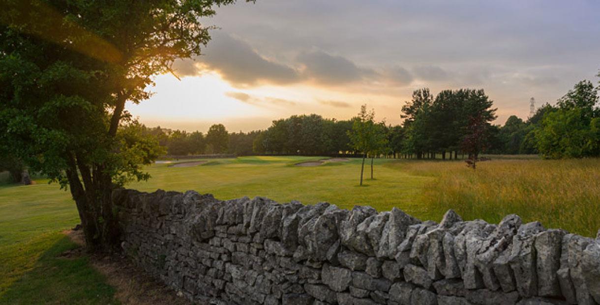 Cotswold Hills Golf Club