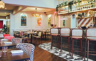Circo Brasserie interior