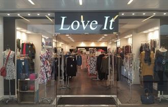 Exterior of Love It