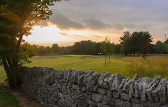 Cotswold Hills Golf Club