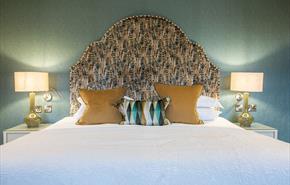 A hotel bedroom and Greenway