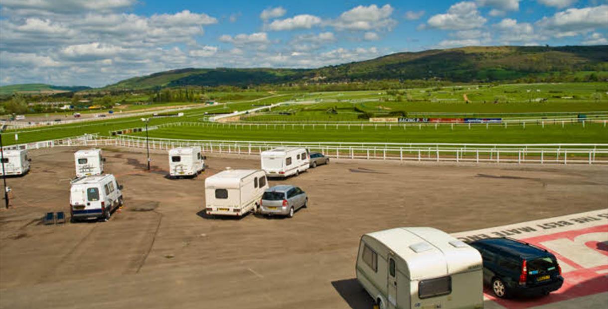 Cheltenham Racecourse Caravan Club Site