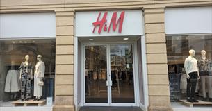 H&M exterior