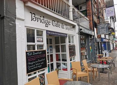 Bridge Cafe & Bistro