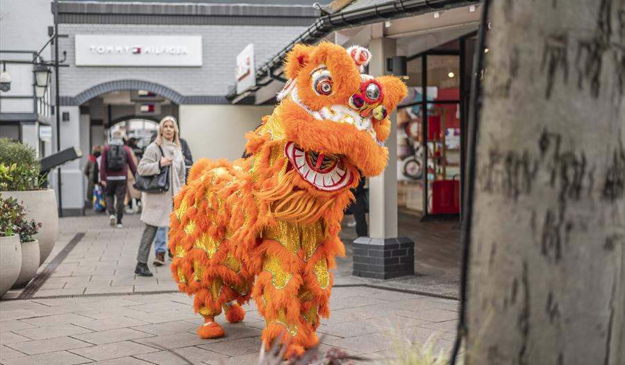 lunar new year,celebrations,Cheshire Oaks,shopping outlet