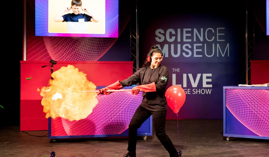 Science Museum Live,on tour,educational,family show,Parr Hall,Warrington