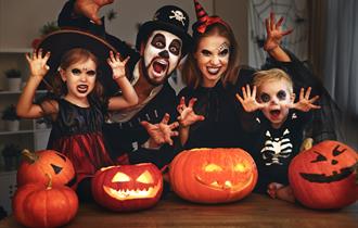 Halloween,kids party,celebration,grosvenor pulford hotel,fancy dress,buffet,crafts