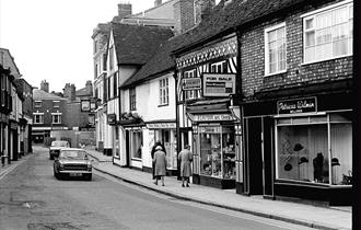 Guided tour,walking tour,Nantwich