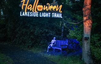 Sign to Halloween Lakeside Trail