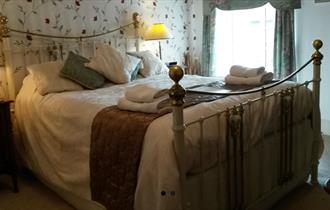 Bedroom at Ash House Farm - B&B