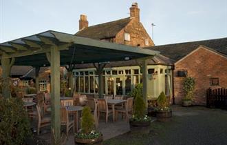 outdoor seating at the cock and pheasant