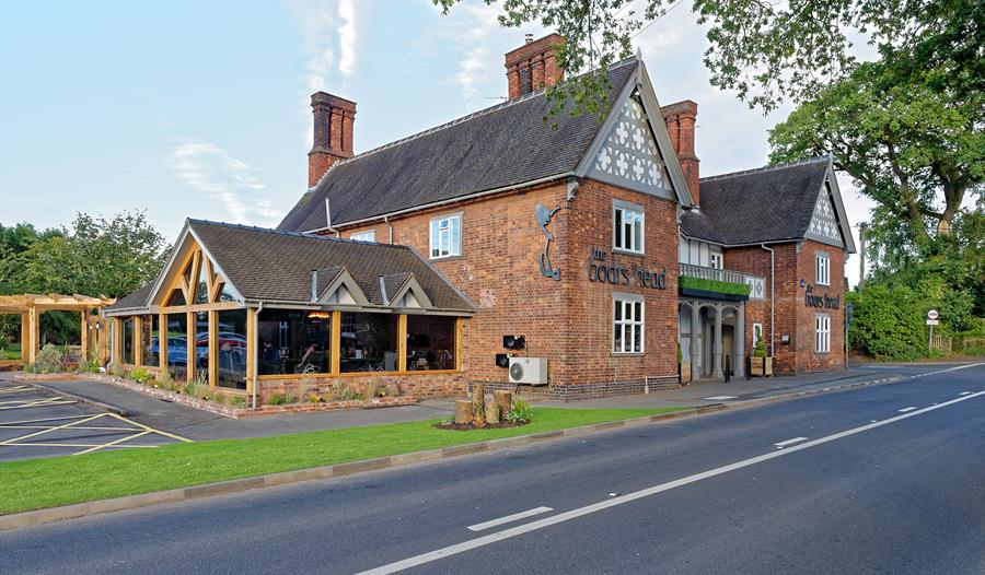 The Boars Head exterior just 5 minutes from Nantwich.