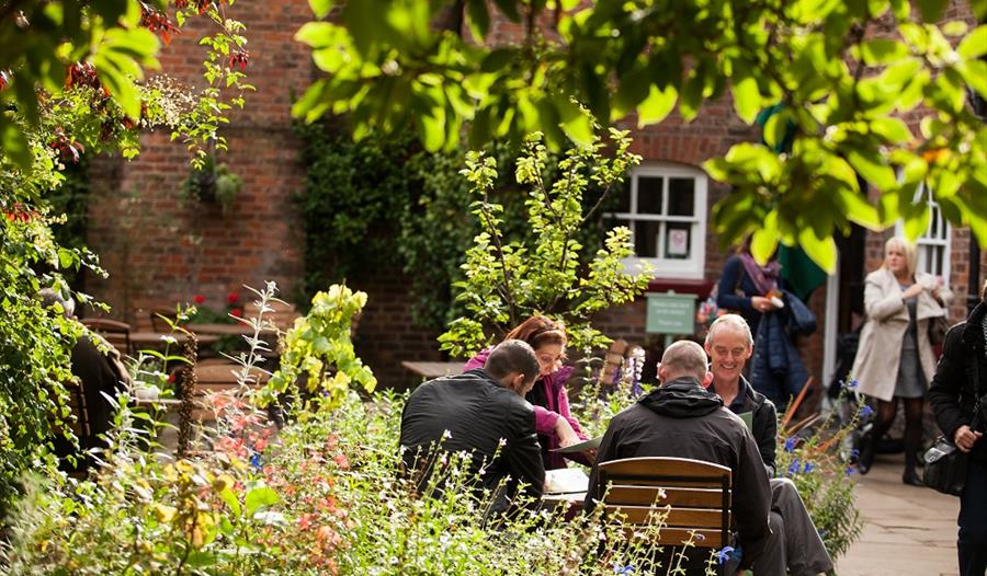 Outdoor dining experience at Tatton's famous Gardener's Cottage