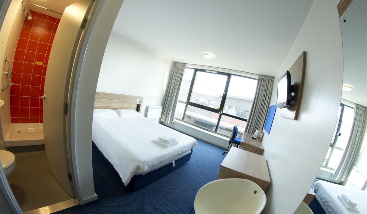 Bedrooms at University of Chester - Sumner House
