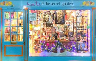 Suzie K @ The Secret Garden