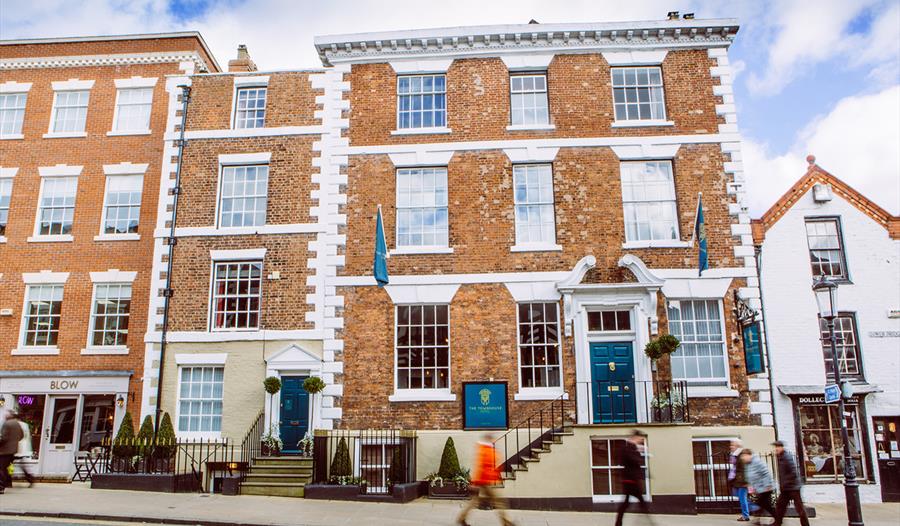 The Townhouse Chester, perfectly situated in Chester city centre
