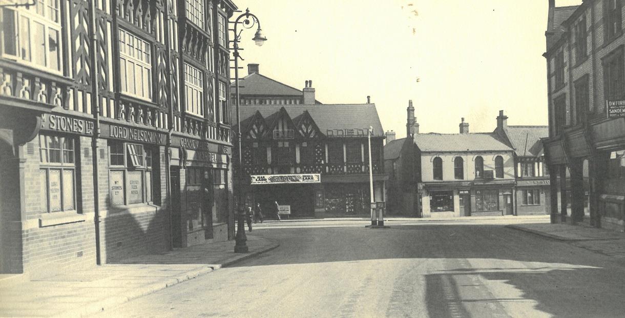 Old photograph of the Winding Wheel Theatre when it was the Odeon Cinema