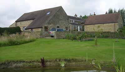 COWCLOSE BARN  FROM ORCHARD