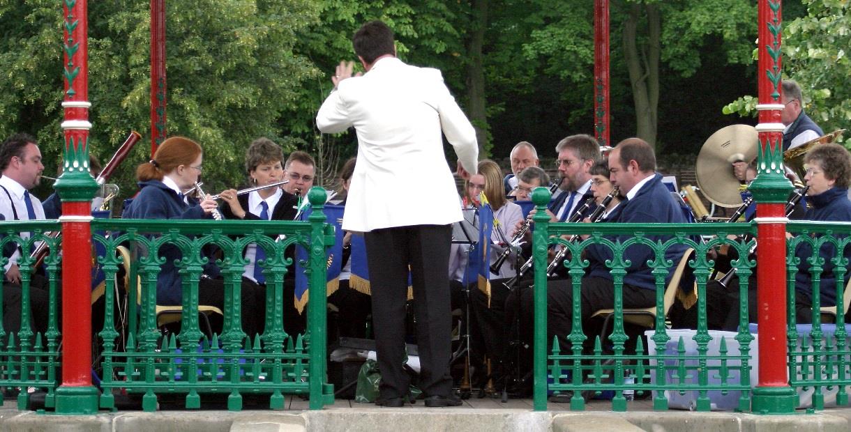 Band on the bandstand in Queen's Park