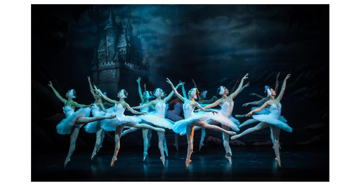 Crown Ballet presents Swan Lake
