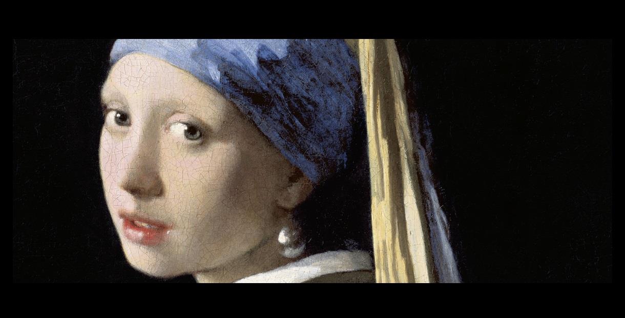Close up of Vermeer's most famous painting Girl with a Pearl Earring