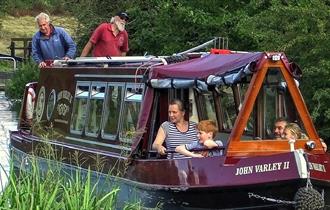 John Varley II narrowboat on Chesterfeild Canal