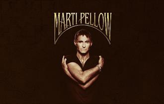 Marti Pellow on a black background
