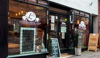 L's Coffee & Book Shop