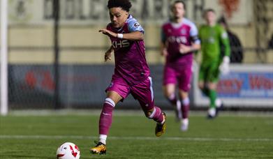 Colwyn Bay v Flint Town United