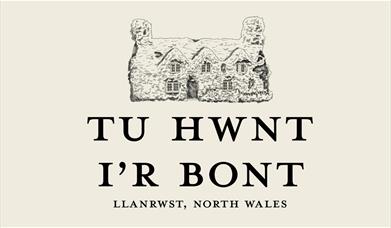 Tu Hwnt i'r Bont Tea Rooms