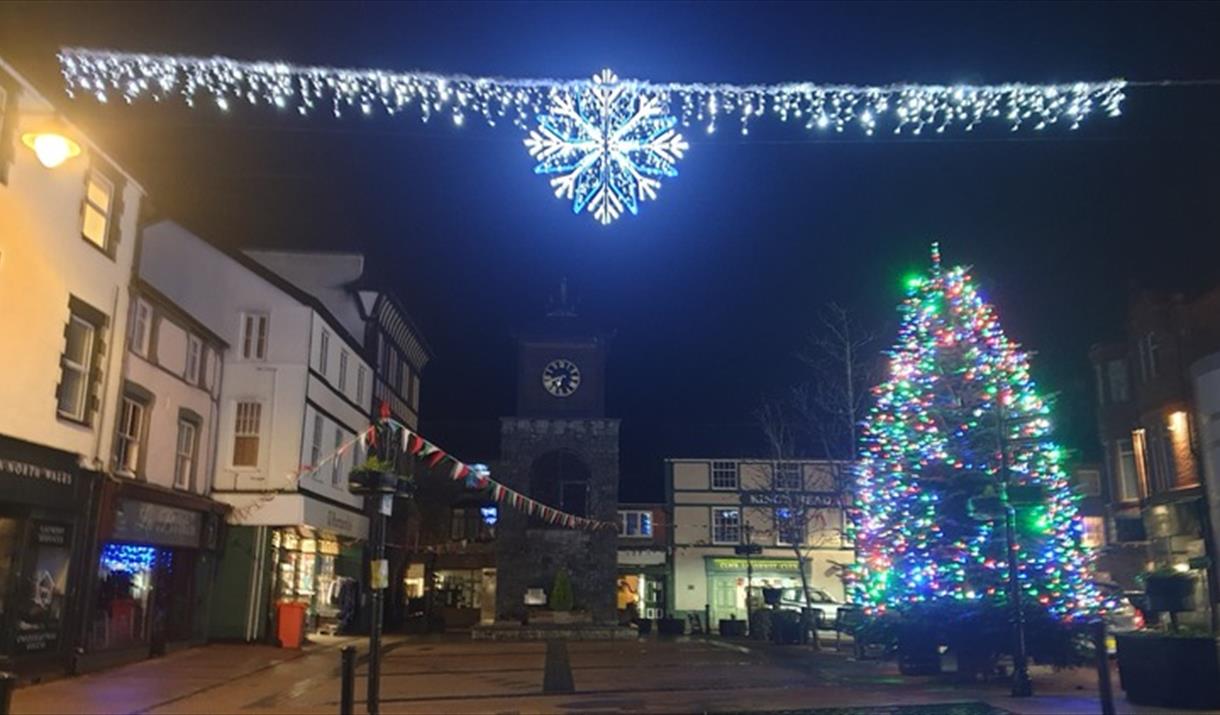 Marchnad Nadolig Llanrwst Christmas Market