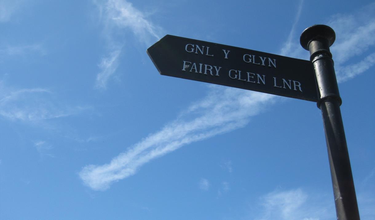 Signpost for Fairy Glen