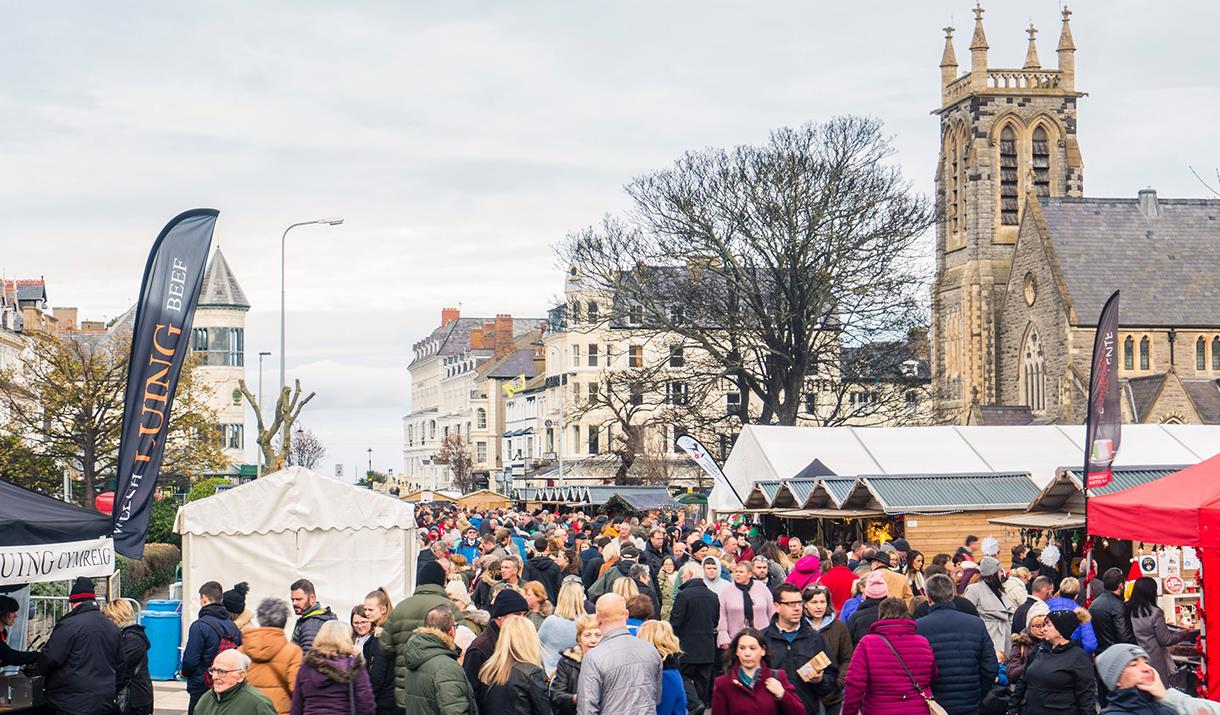 Llandudno Christmas Extravaganza