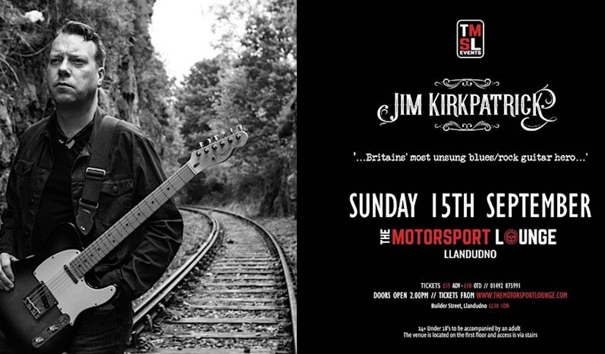 Jim Kirkpatrick yn y Motorsport Lounge, Llandudno