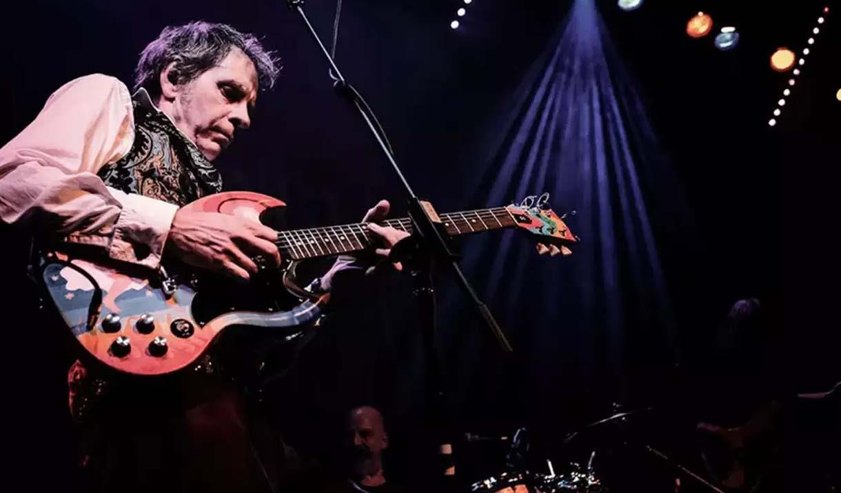 Voodoo Room: The Music of Hendrix, Clapton & Cream yn Theatr Colwyn