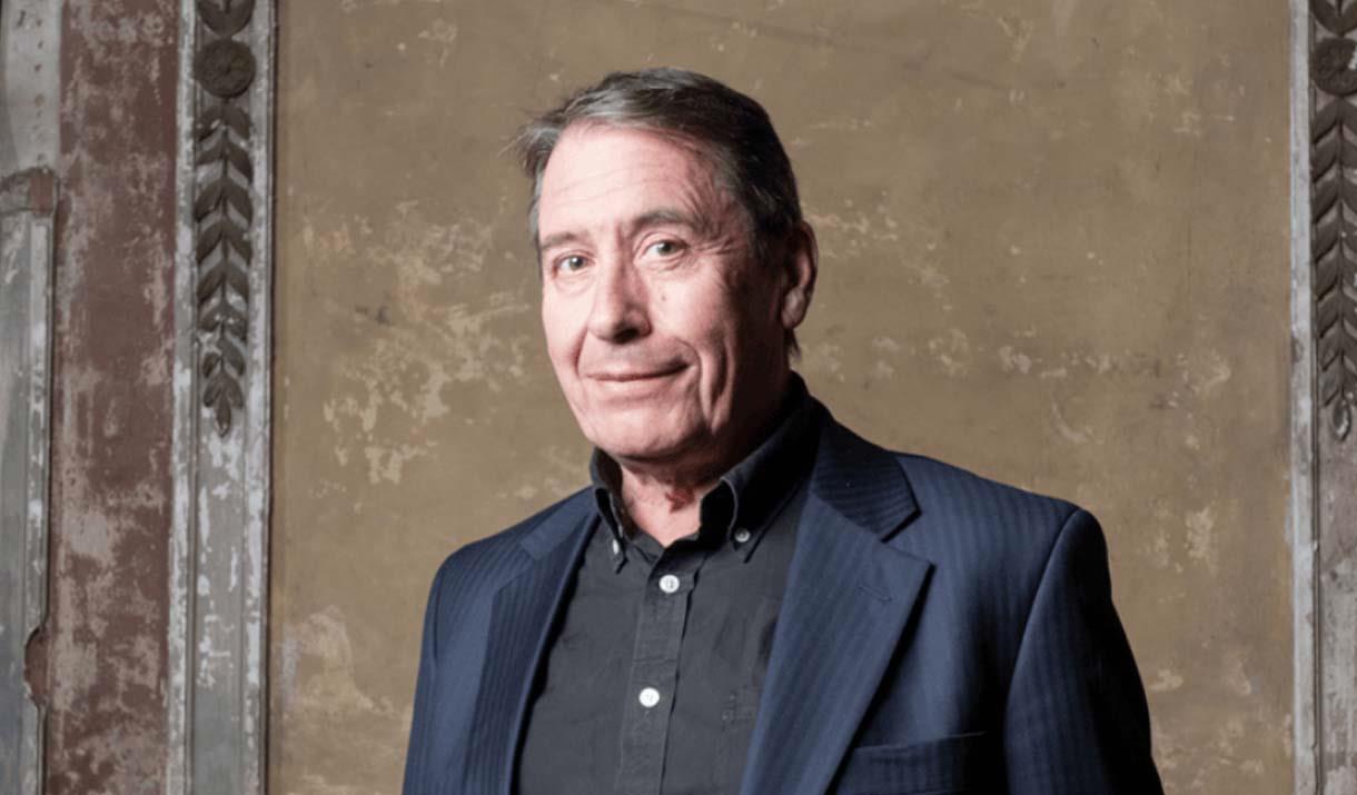 Jools Holland and his Rhythm & Blues Orchestra at Venue Cymru