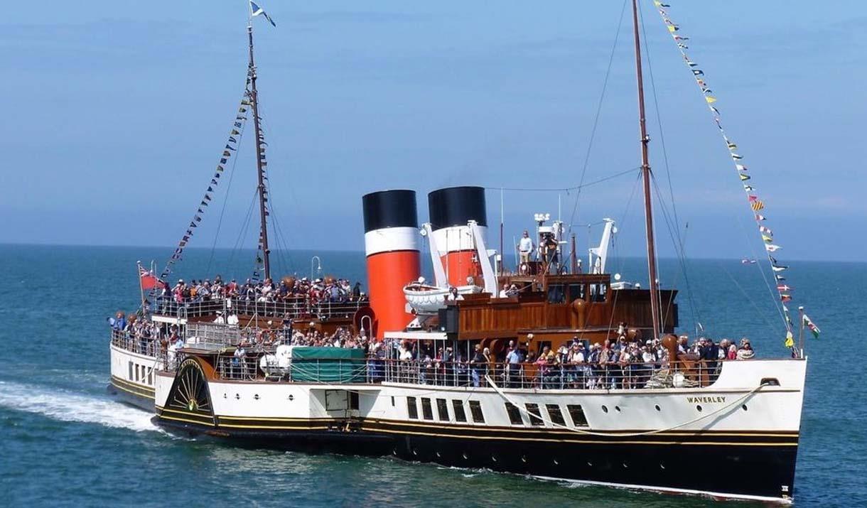 Teithiau Waverley o Bier Llandudno