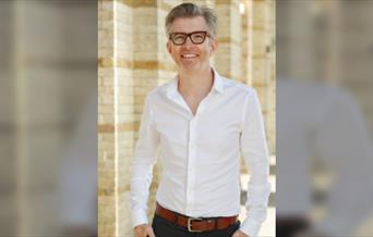 Gareth Malone - Sing A Long A Gareth