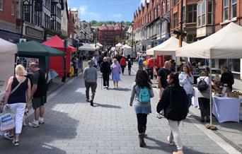 Marchnad Figan Dros Dro, Bae Colwyn