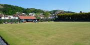 Clwb Bowlio'r Oval, Llandudno