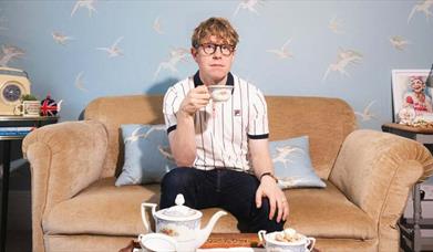 Josh Widdicombe