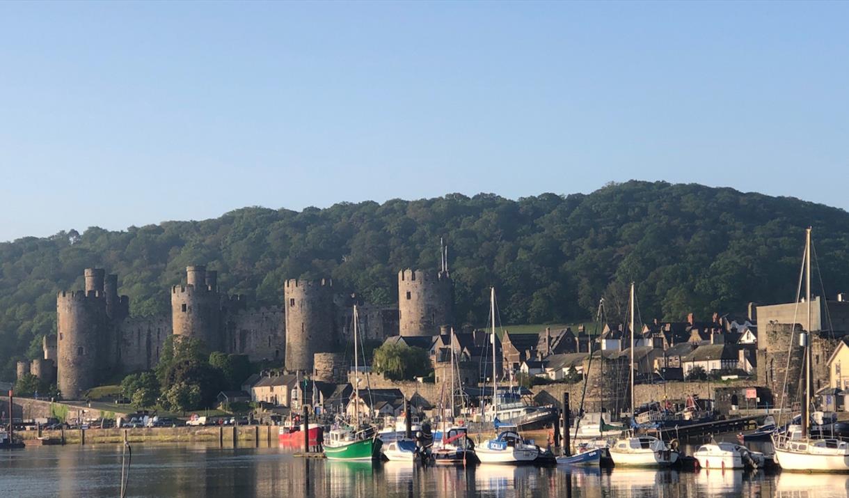 Image of Conwy Castle and the harbour
