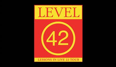 Level 42 yn Venue Cymru