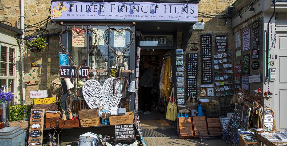 Three French Hens in Burford