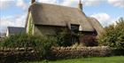 Thatched cottage in Aston