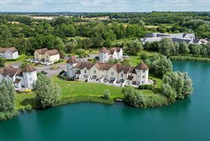 Orion Holidays - self catering holiday properties set in and around Cotswold Water Park