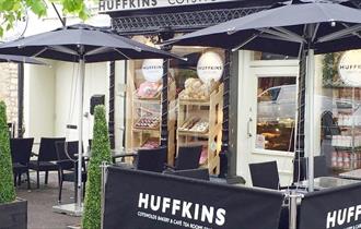 Huffkins Cafe and Bakery in Witney
